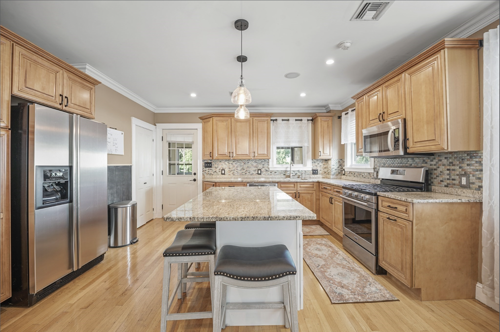 Property thumbnail image